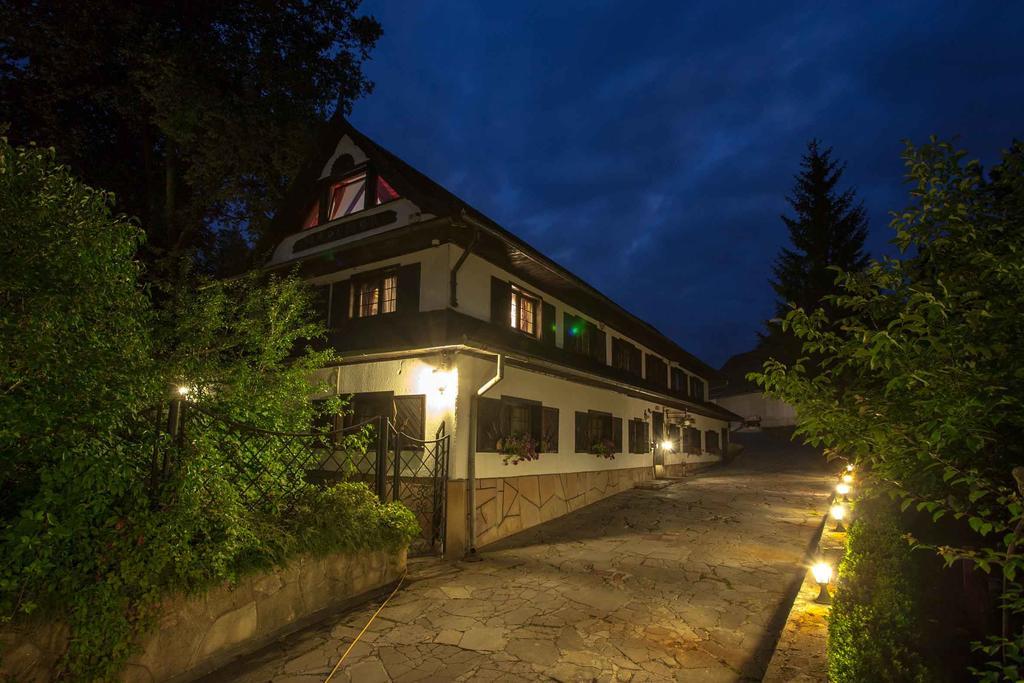 Grupa Harenda Hotel Ludwikowice Kłodzkie Exterior foto